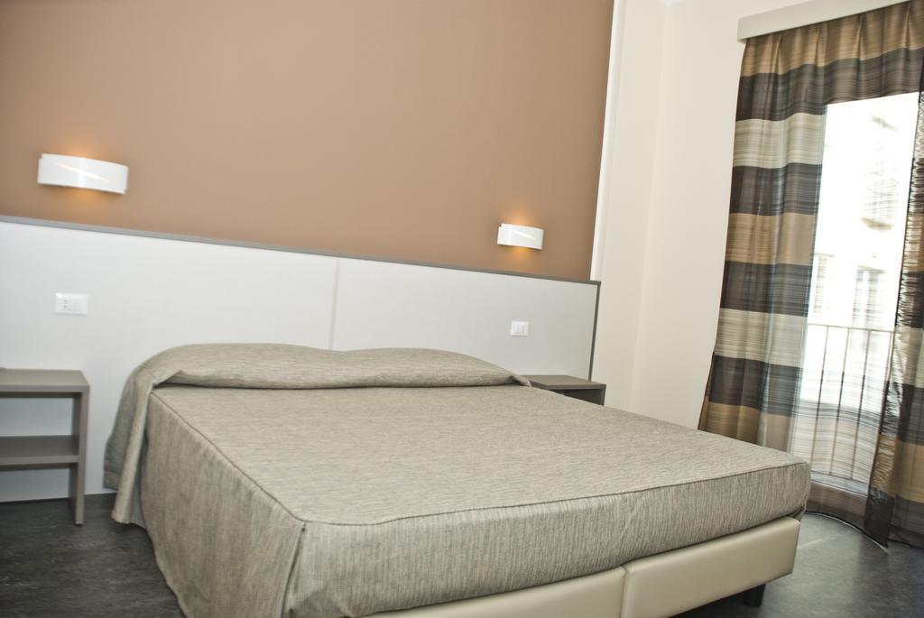 Hotel 4 Strade Ortona Habitación foto